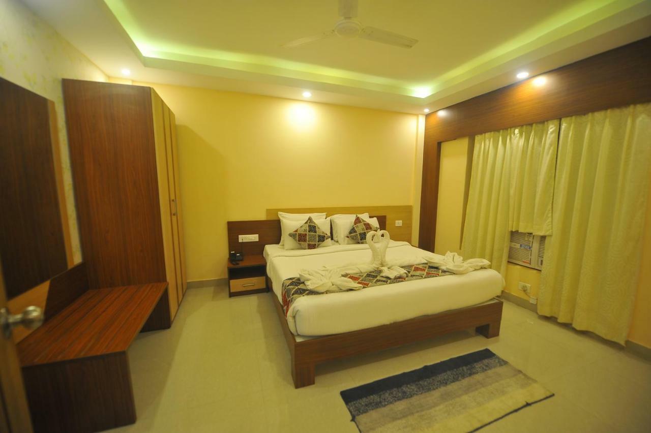 Pipul Hotels And Resorts 400 Meter From Sea Beach Puri Buitenkant foto