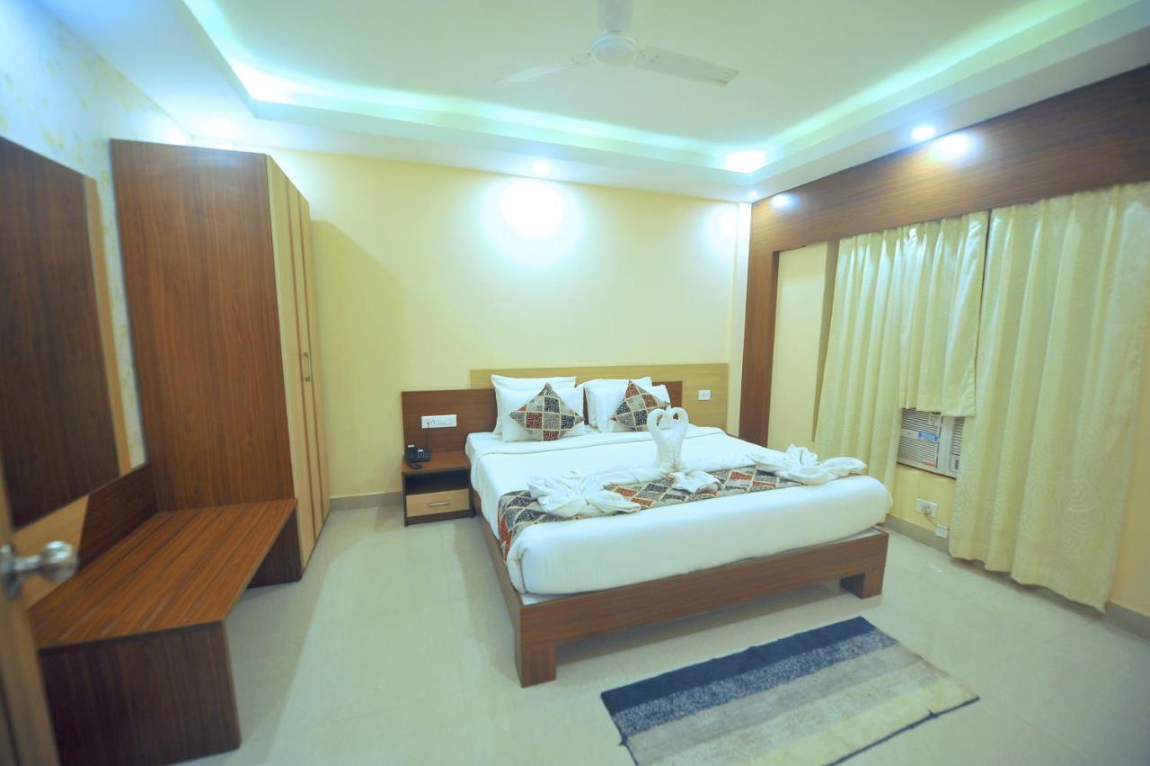 Pipul Hotels And Resorts 400 Meter From Sea Beach Puri Buitenkant foto