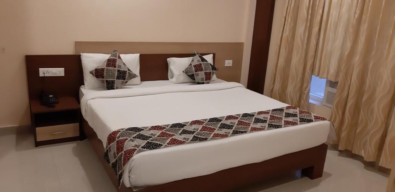 Pipul Hotels And Resorts 400 Meter From Sea Beach Puri Buitenkant foto