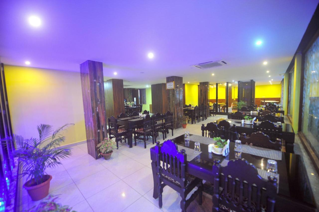 Pipul Hotels And Resorts 400 Meter From Sea Beach Puri Buitenkant foto